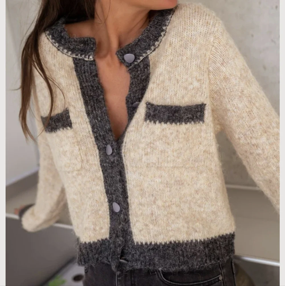 Easy Clothes Paris Cream & Heather Grey Laly  Cardigan NWT Size Small - Picture 2 of 7